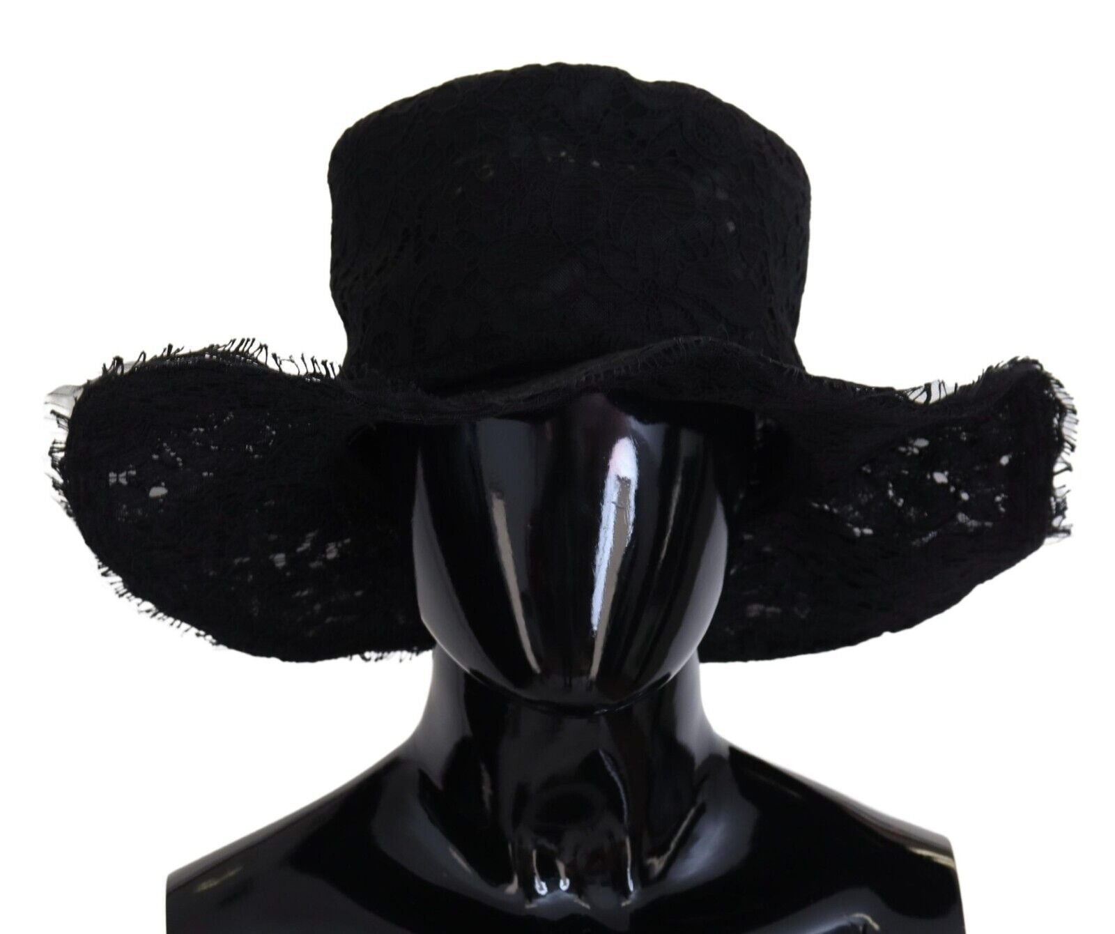 Elegant Black Top Hat - Timeless Fashion Statement