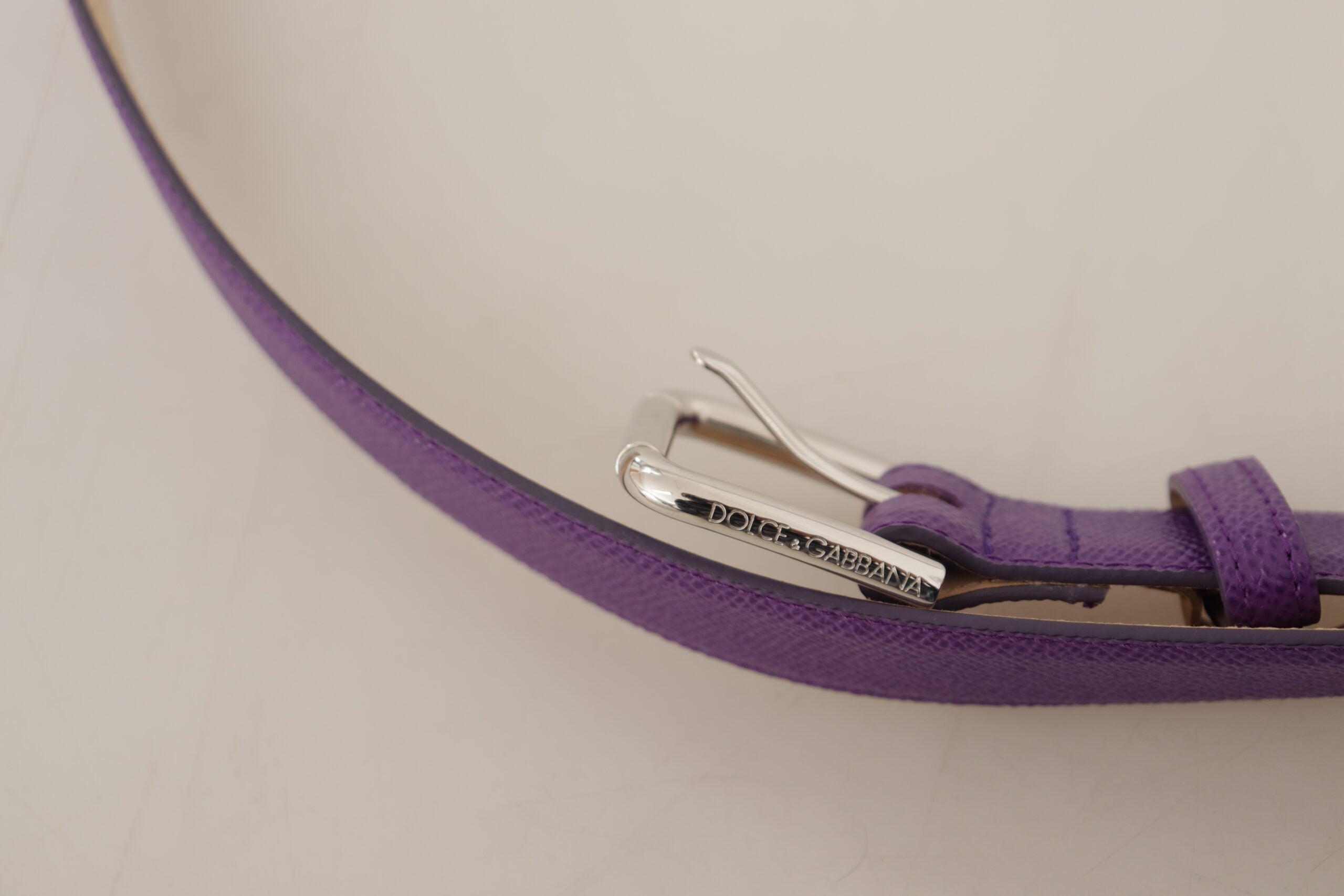 Elegant Purple Leather Belt with Logo Buckle