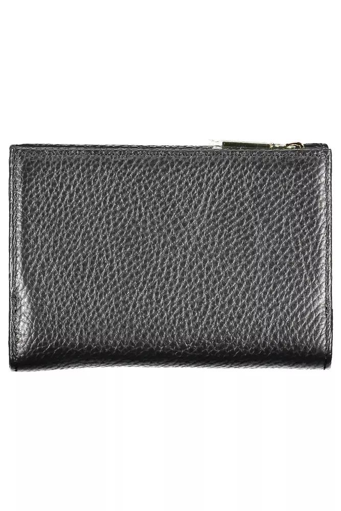 Chic Black Leather Wallet with Multiple Compartments