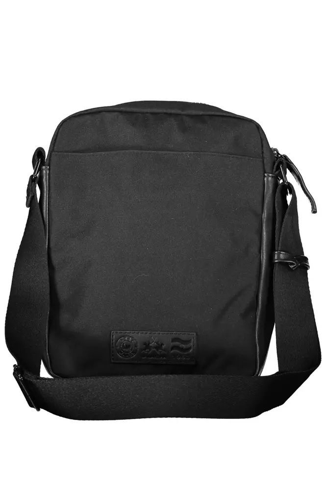 Elegant Black Shoulder Bag with Fine Detailing